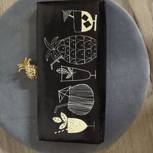 Kate Spade Tiki Bar Cocktail Clutch Black Patent Leather Gold Pineapple Closure